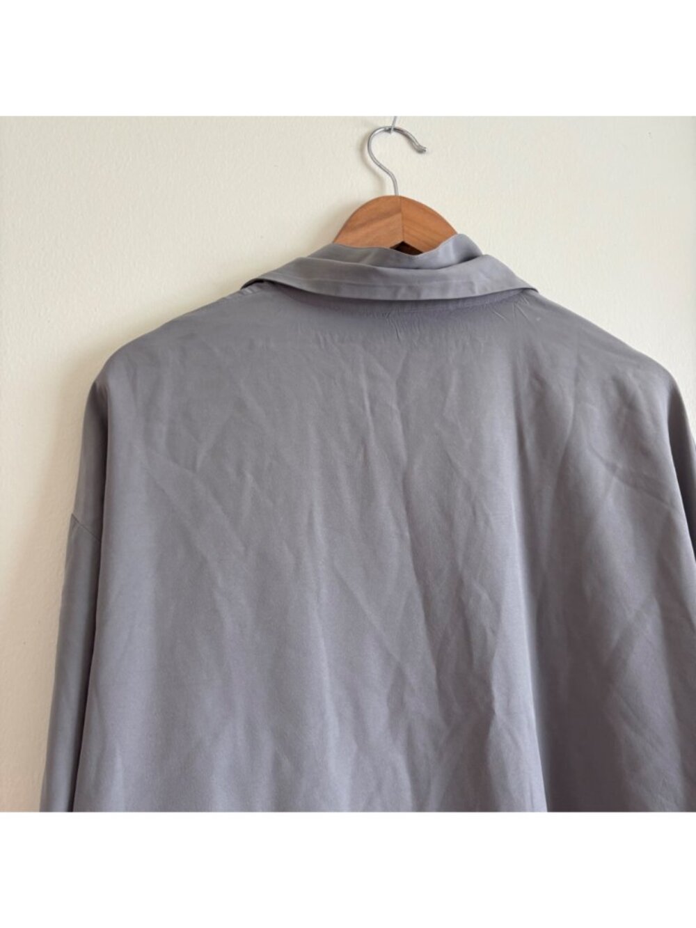 Eileen Fisher High Neck 100% Silk Long Sleeve Blouse Grey Women’s Size L - Picture 3 of 9